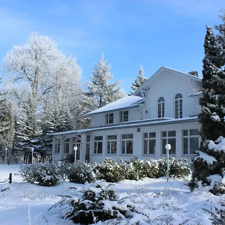 Готель Meeressterne Weisses Schloss Герінгсдорф